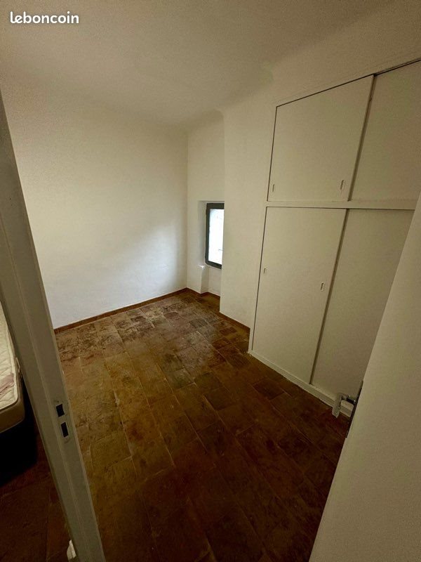 Appartement à louer, 56m², Pélissanne