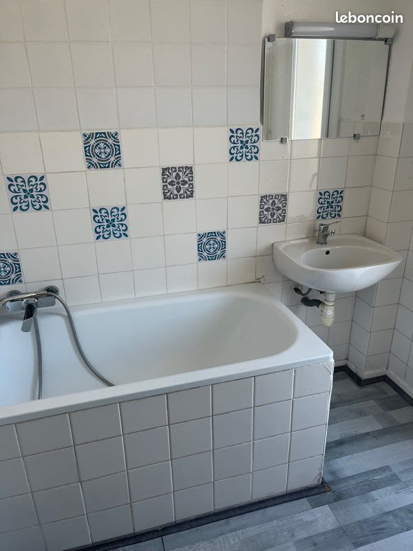 Appartement à louer, 60m², Château-Arnoux-Saint-Auban