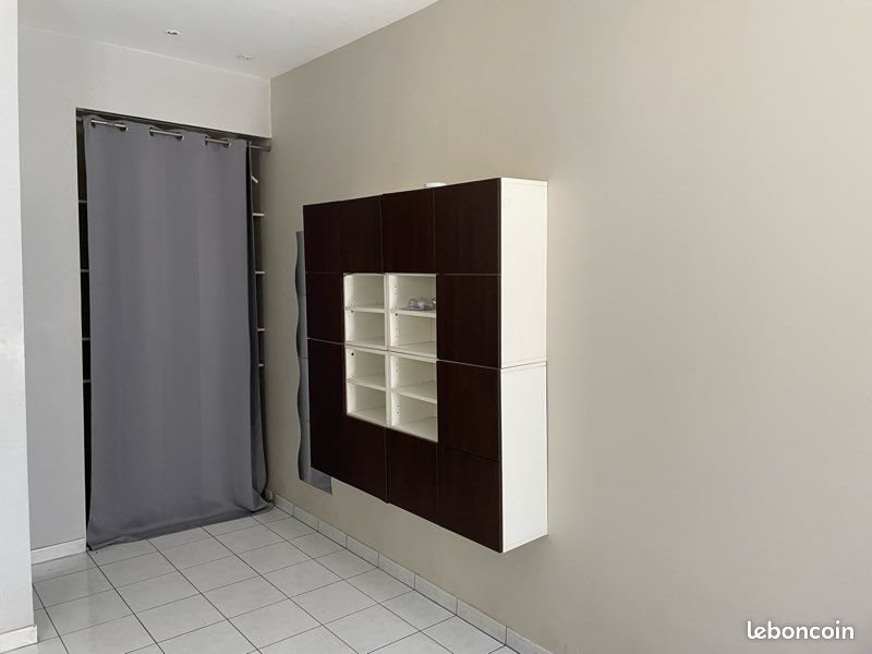 Appartement à louer, 28m², Nîmes