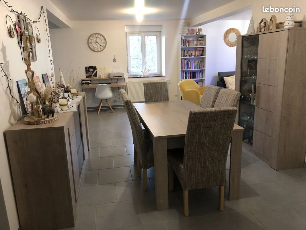 Appartement à louer, 107m², Nébing