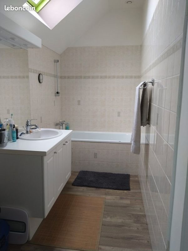 Maison à louer, 80m², Loudéac