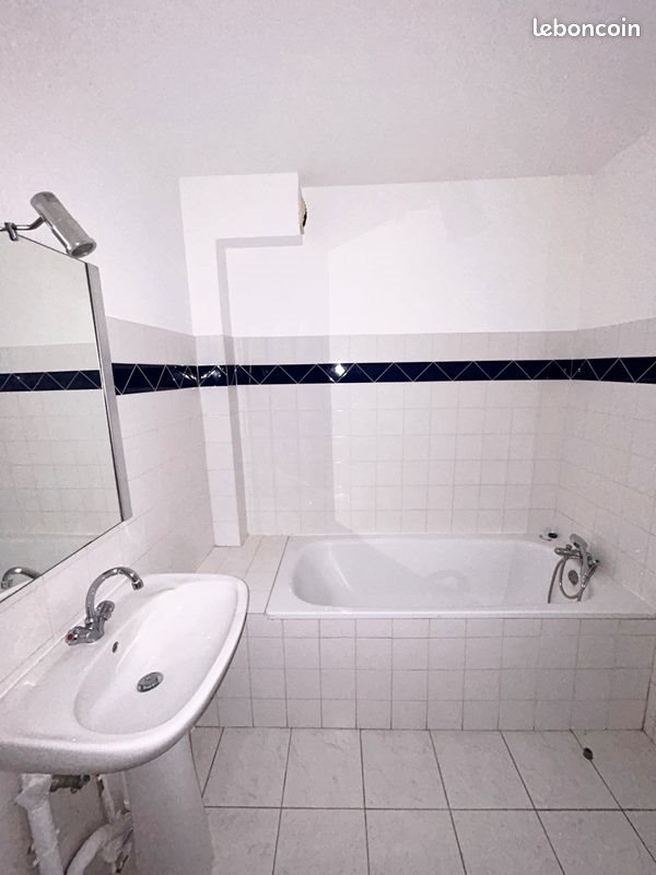 Appartement à louer, 65m², Bédarieux