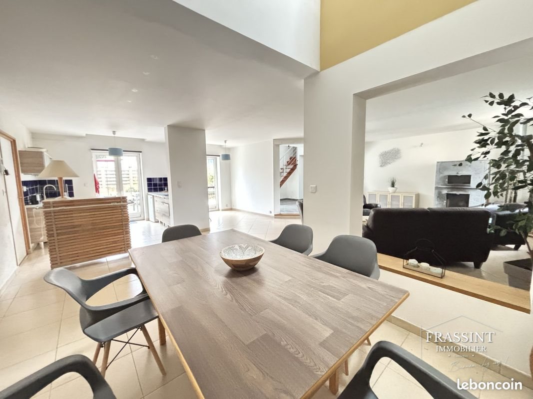 Maison à vendre, 351m², Cambrai