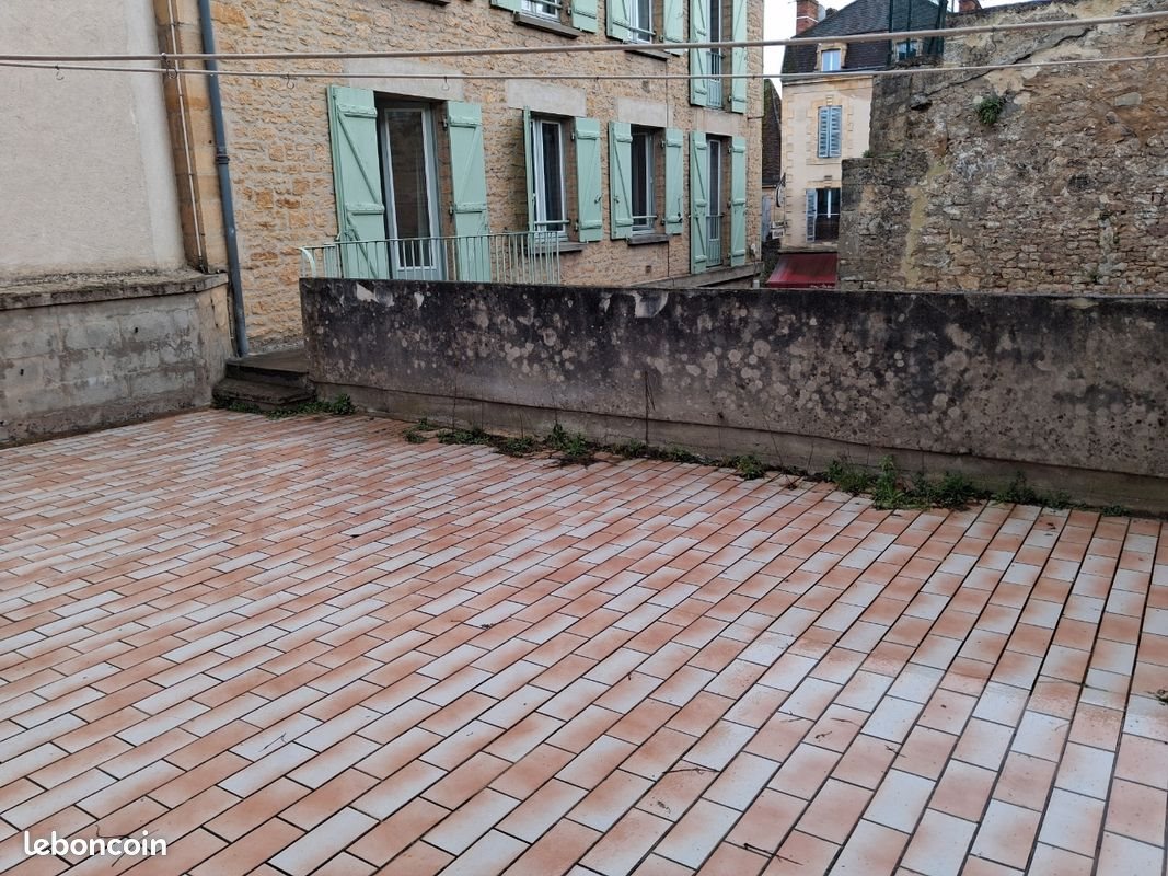 Appartement à louer, 65m², Sarlat-la-Canéda