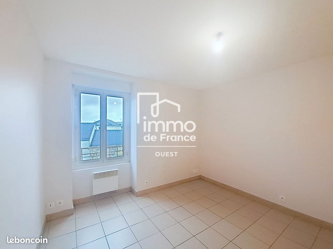 Appartement à louer, 25m², Evron