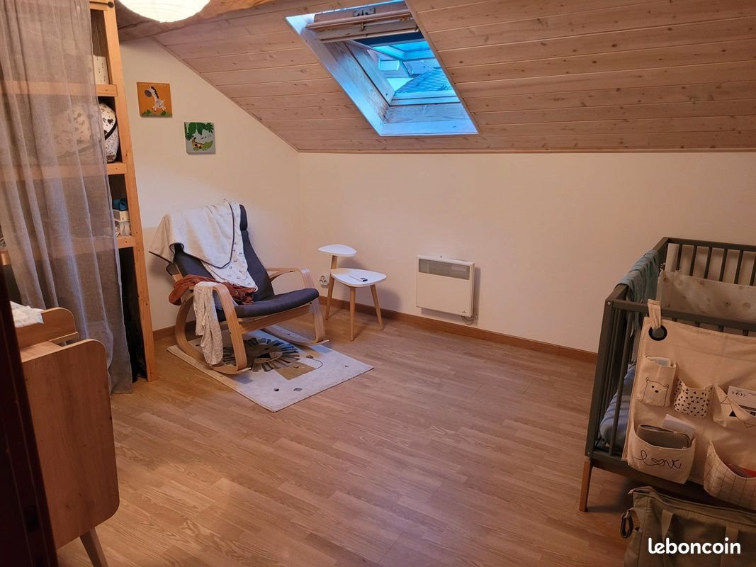 Maison à louer, 120m², Frangy