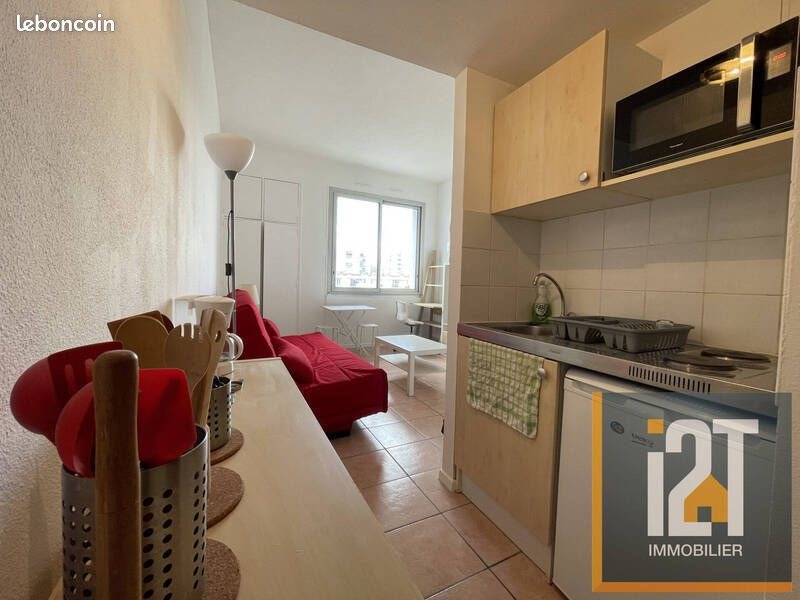 Appartement à louer, 24m², Nîmes