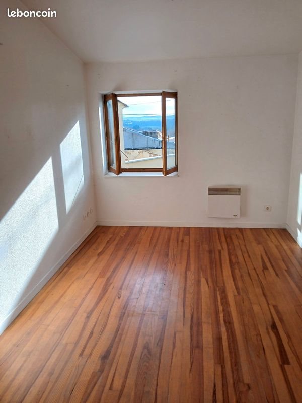 Maison à vendre, 32m², Pont-du-Château