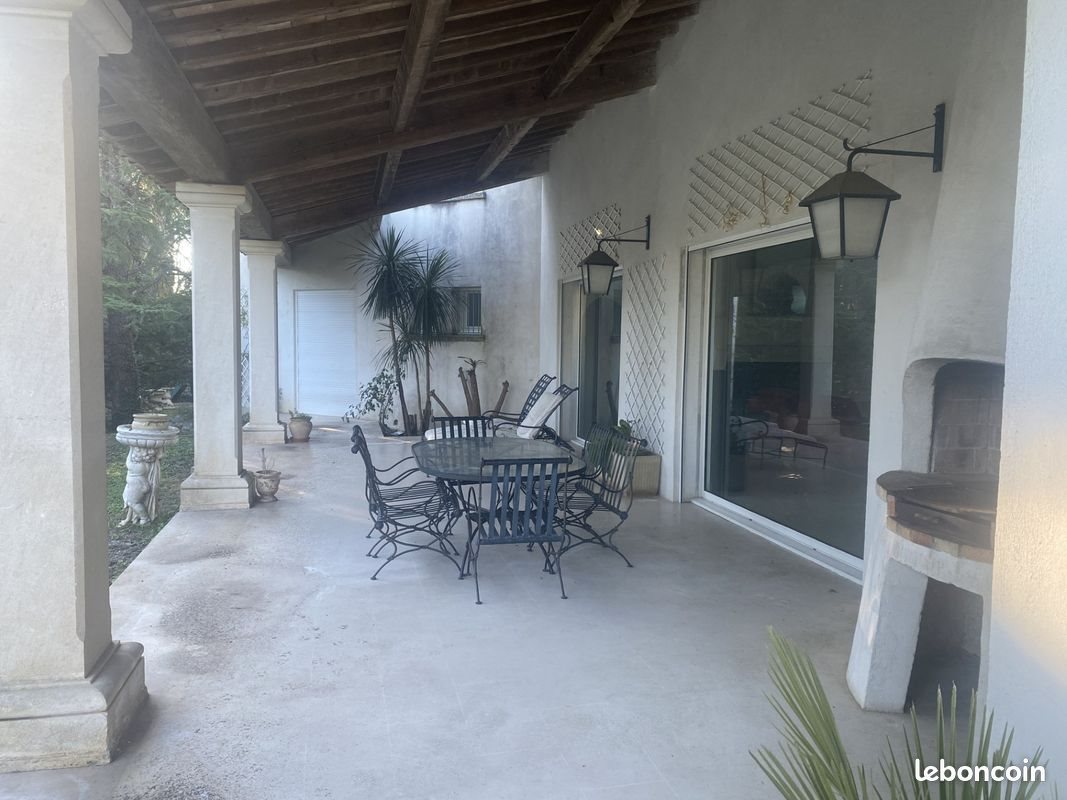 Maison à louer, 232m², Montferrier-sur-Lez