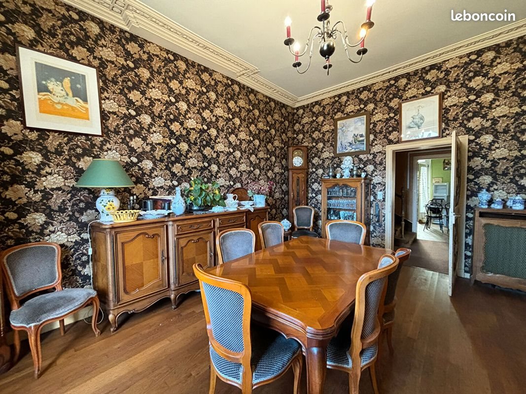 Maison à vendre, 225m², La Flèche