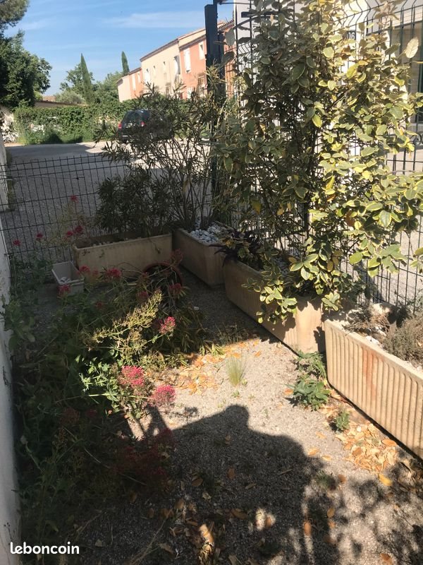 Appartement à louer, 68m², Althen-des-Paluds