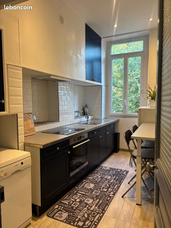 Appartement à louer, 75m², Marseille 1er