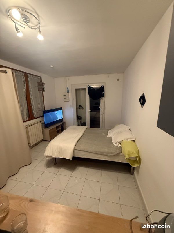 Appartement à louer, 21m², Rodilhan