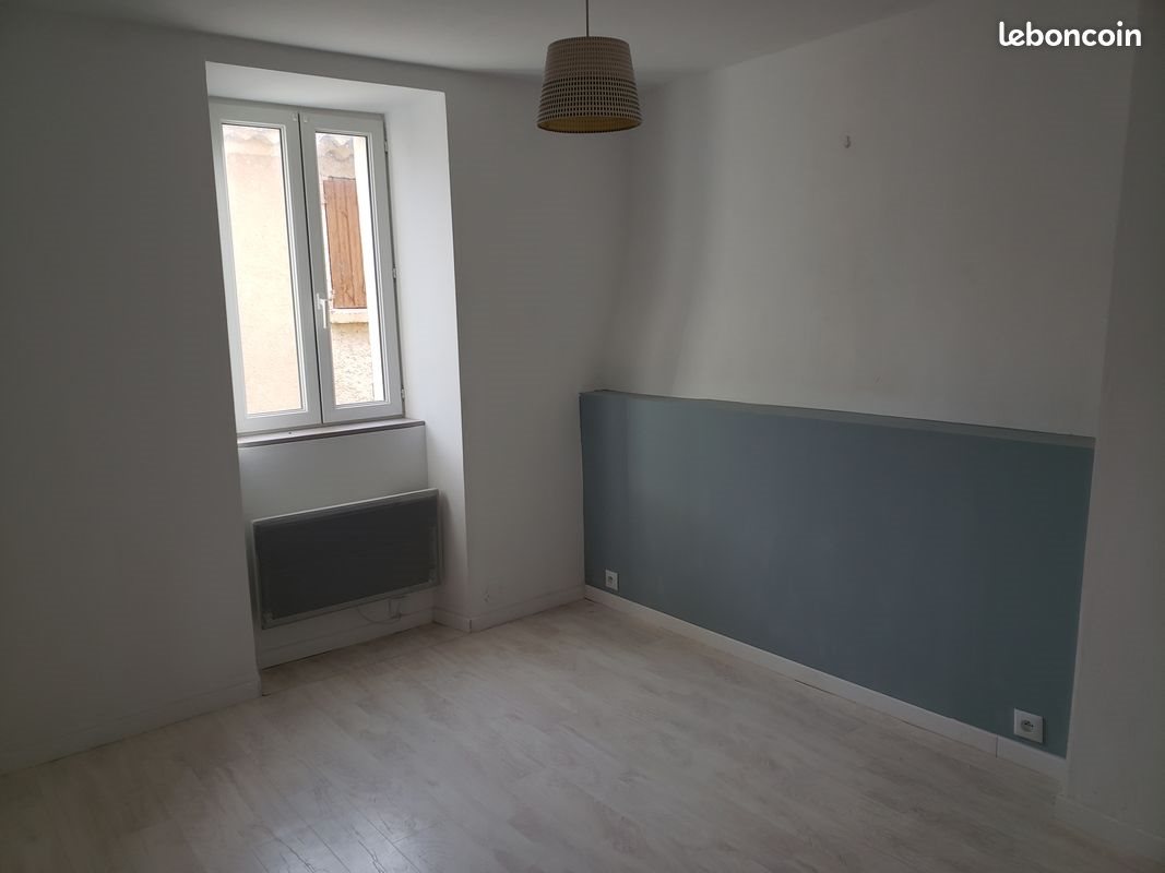 Appartement à louer, 51m², Sault