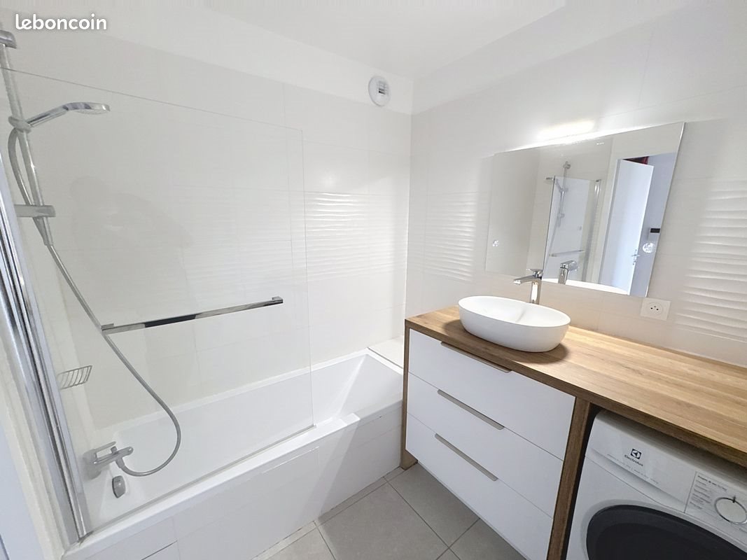 Appartement à louer, 65m², Copponex