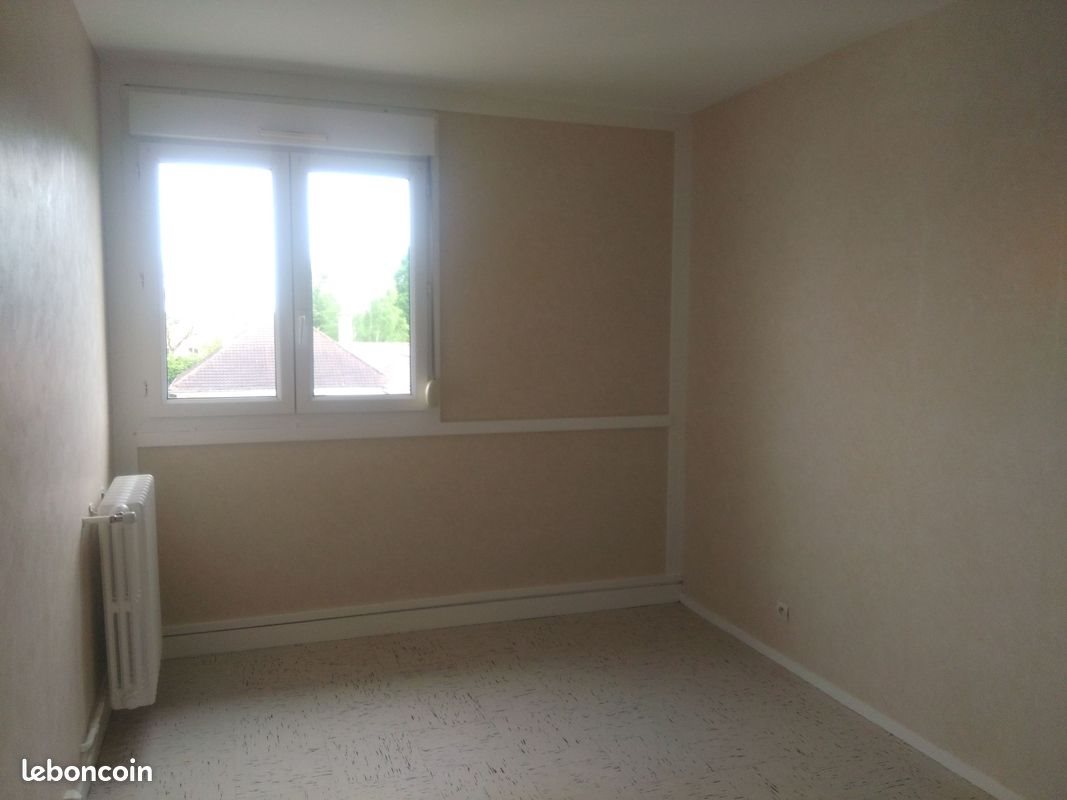 Appartement à louer, 69m², Sées