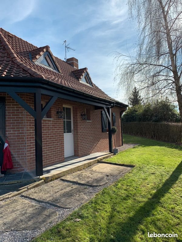 Maison à louer, 170m², Neuville-en-Ferrain