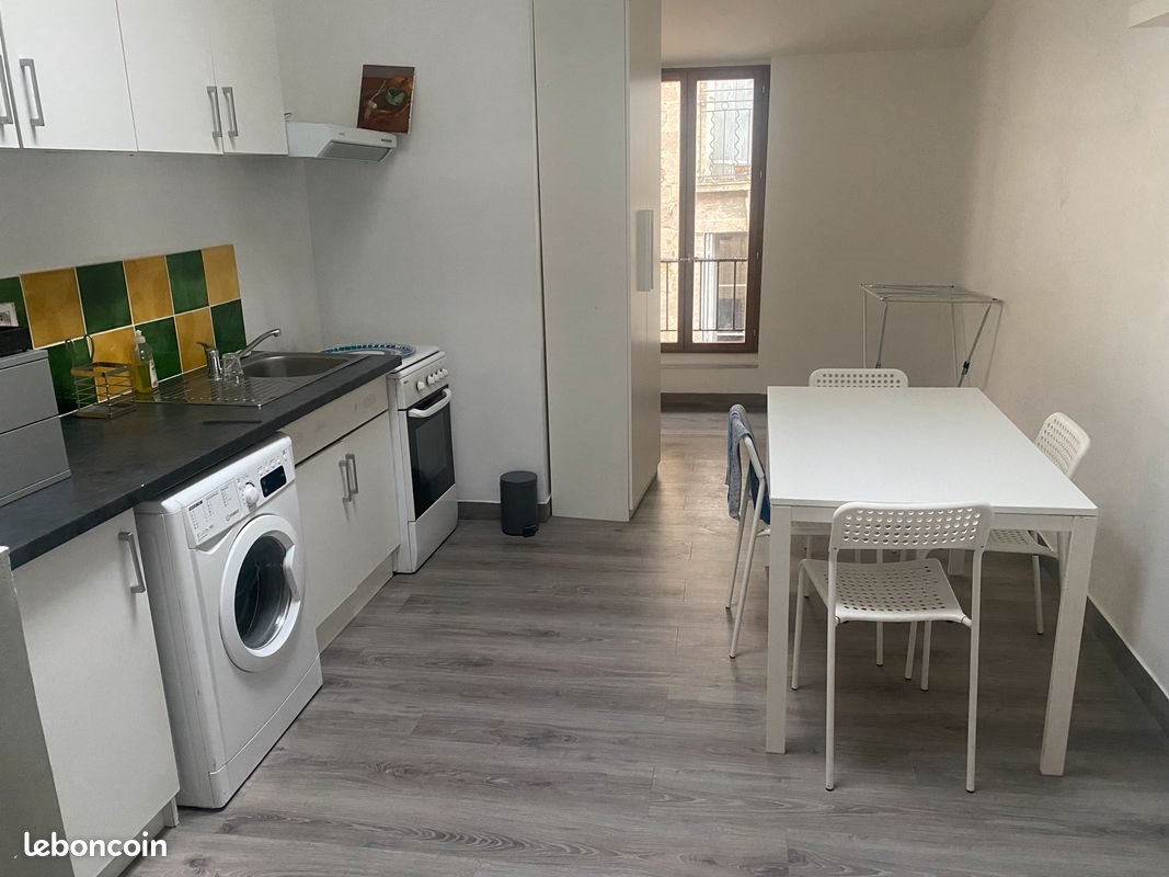 Maison à louer, 70m², Pézenas