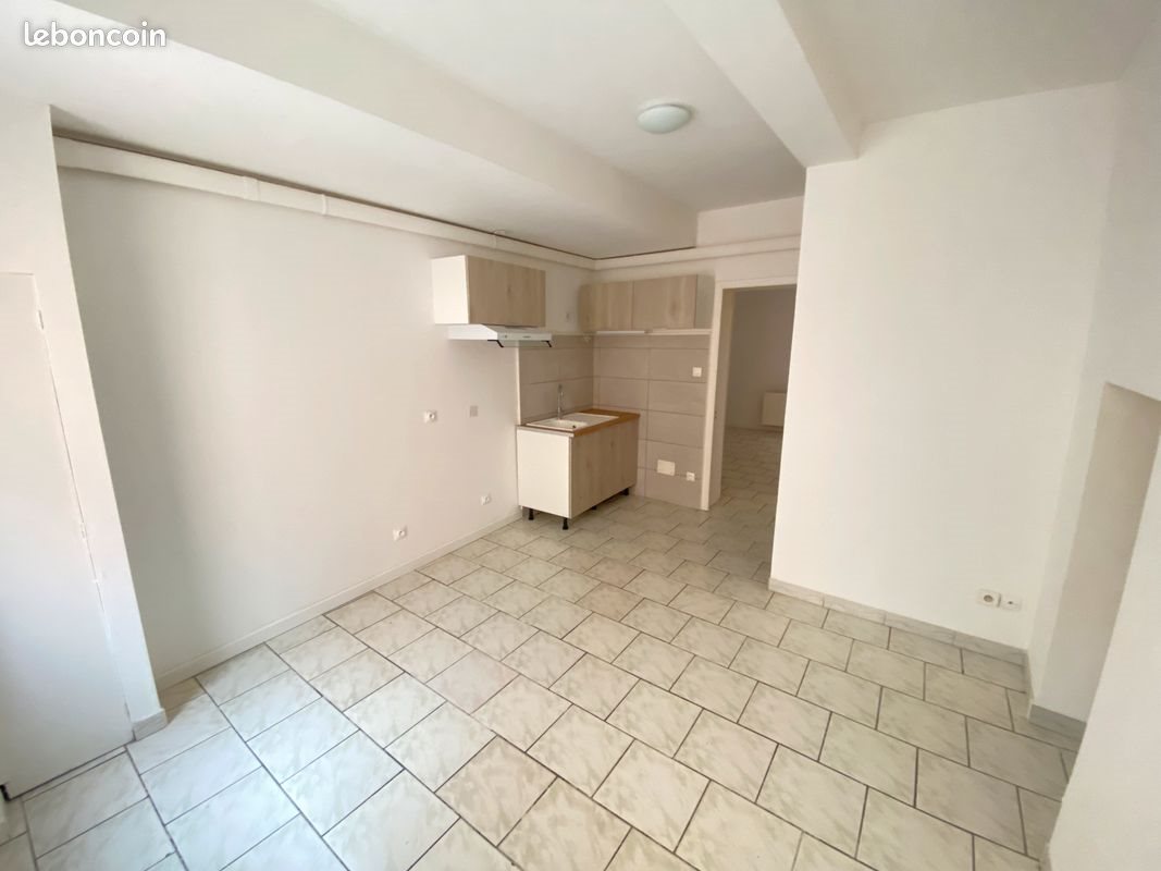 Appartement à louer, 29m², Thuir