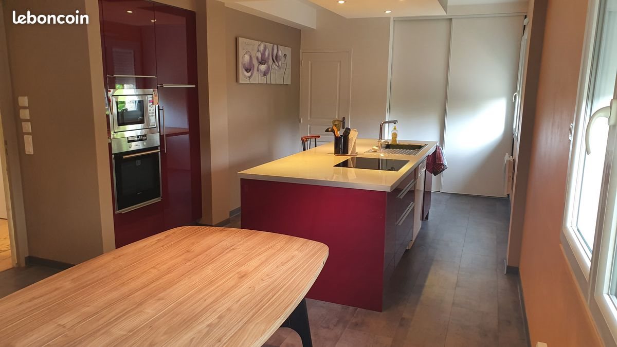 Maison à louer, 170m², Lempdes