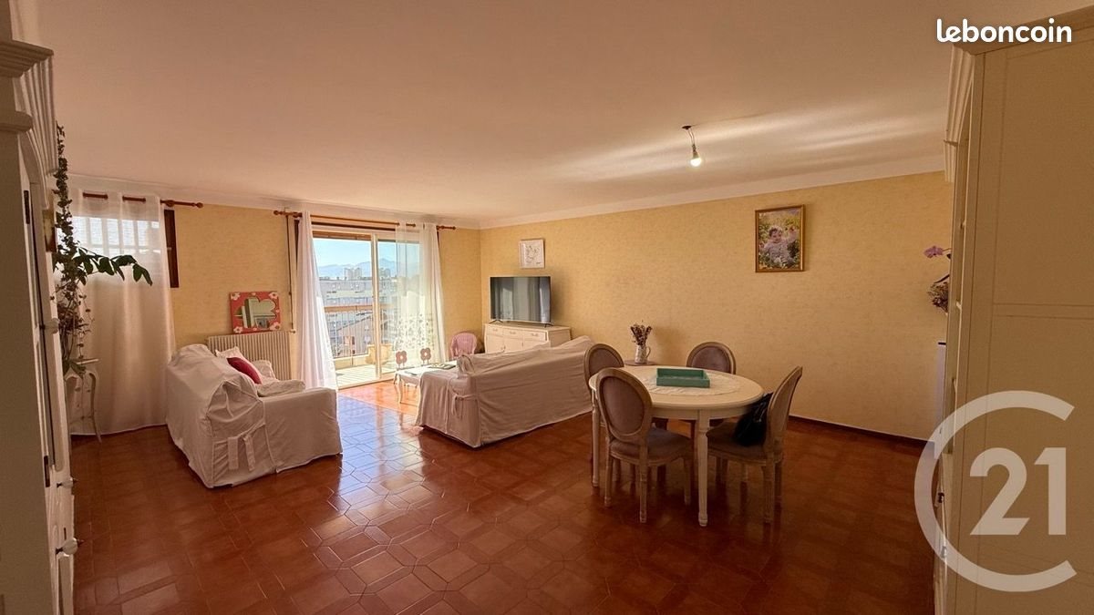 Appartement à vendre, 101m², Bastia
