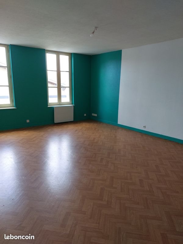 Appartement à louer, 80m², Saint-Maixent-l'Ecole