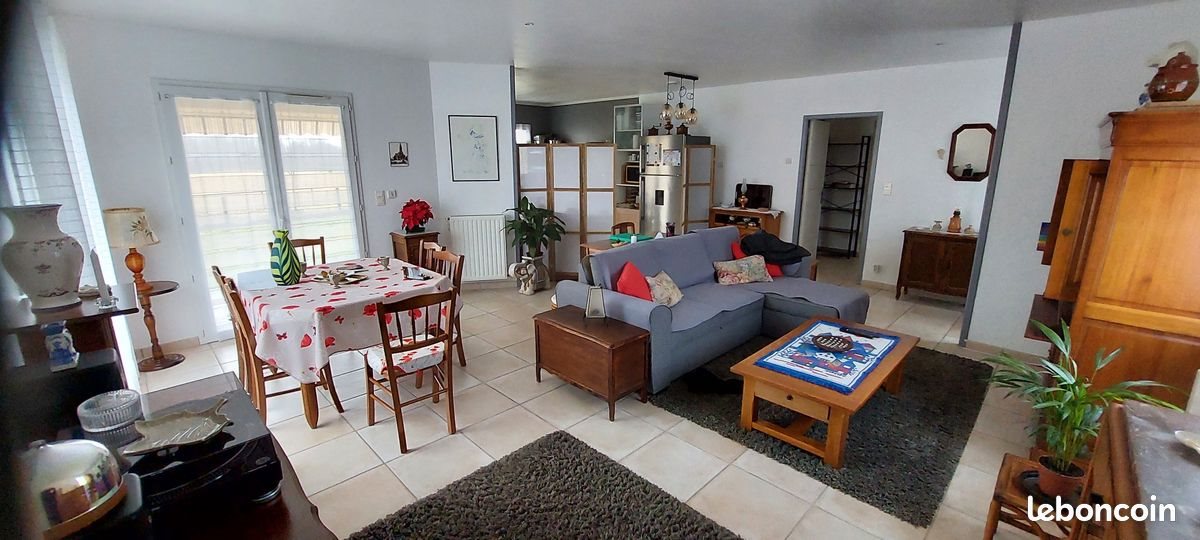 Maison à louer, 99m², Valette