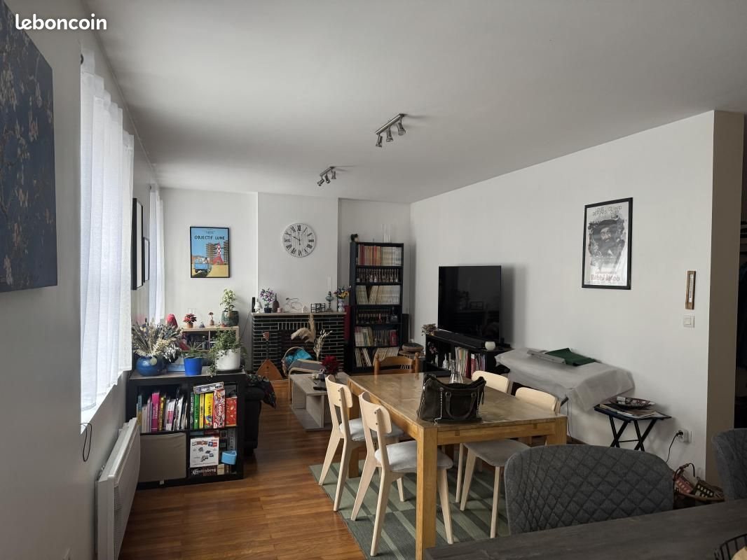 Appartement à louer, 78m², Saint-Amand-les-Eaux