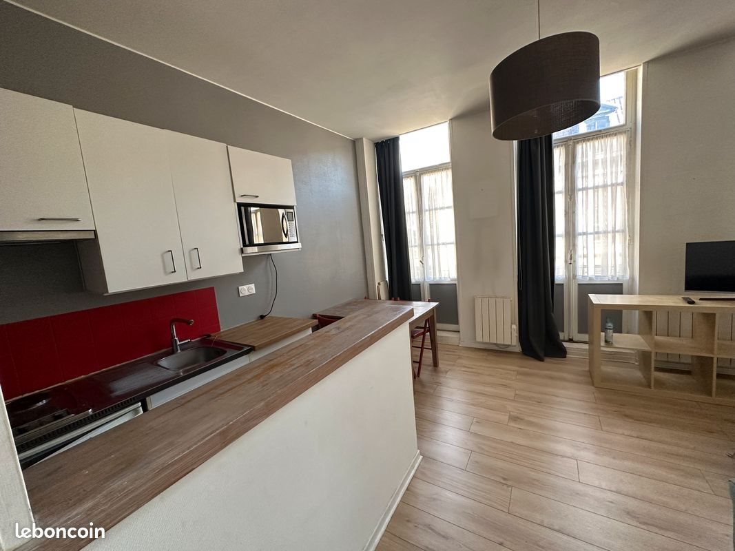 Appartement à louer, 34m², Lille