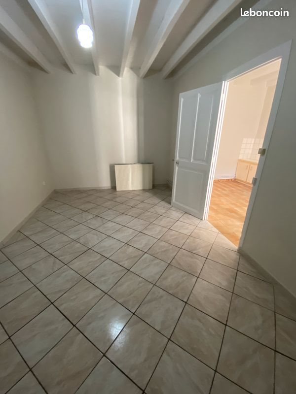 Maison à louer, 45m², Naintré