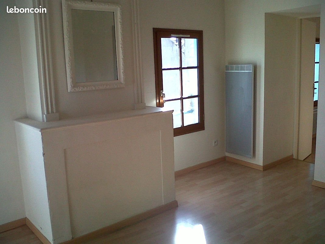 Appartement à louer, 47m², Pons