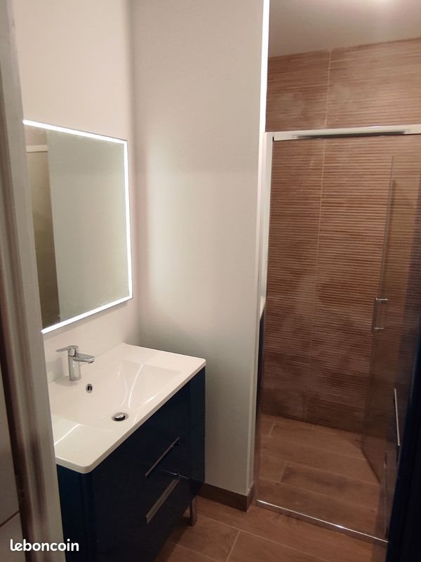 Maison à louer, 109m², Ploemel