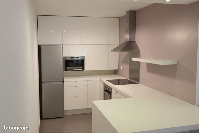 Appartement à louer, 60m², Marseille 8ème