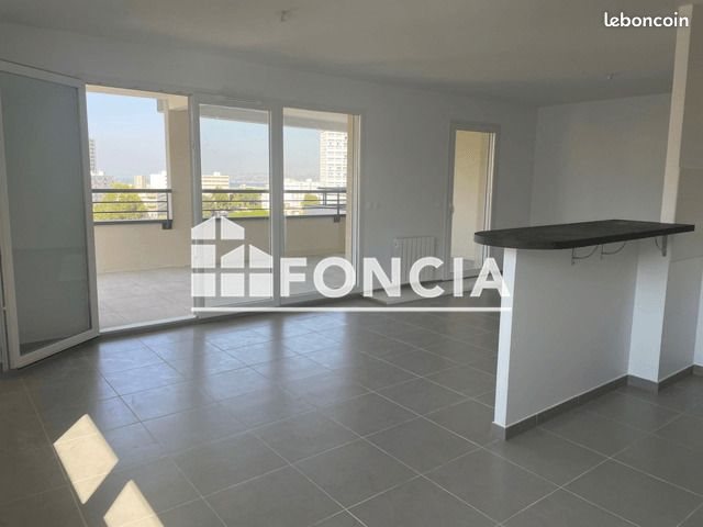 Appartement à louer, 77m², Marseille 14ème