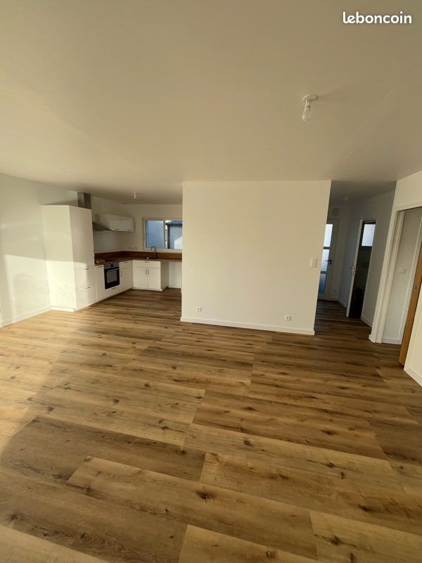 Maison à louer, 86m², Landivisiau