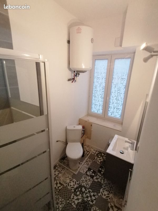 Appartement à louer, 31m², Saint-Etienne
