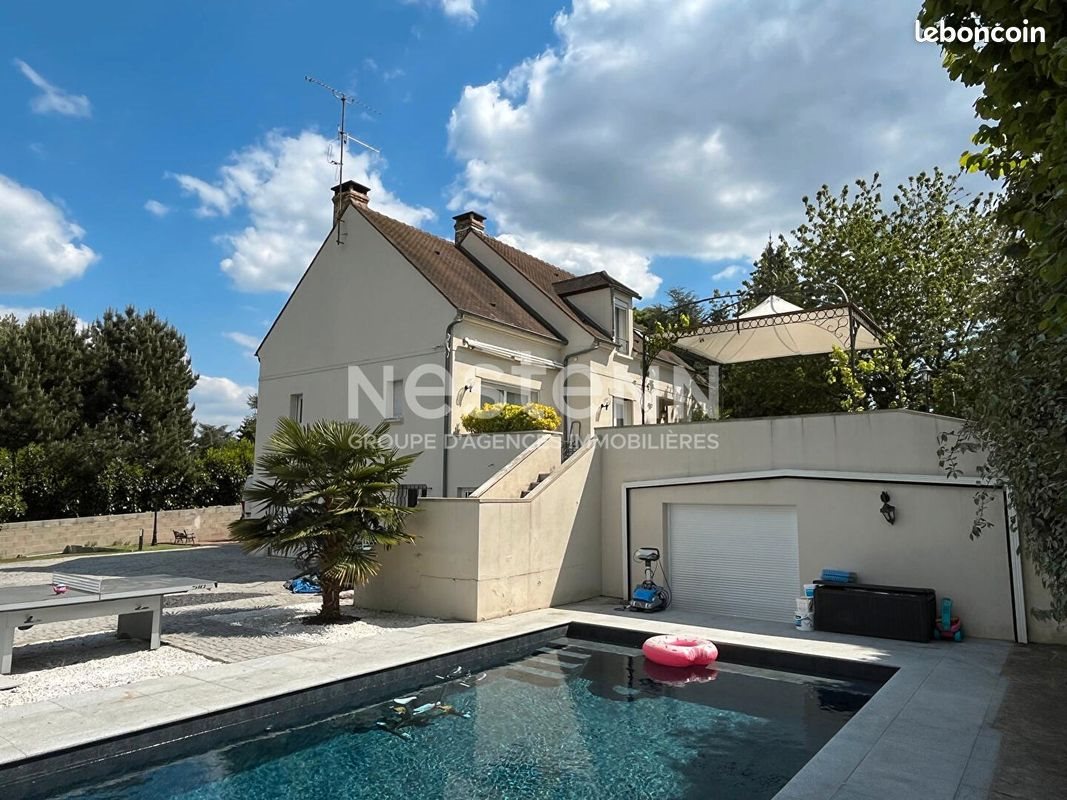 Maison à vendre, 233m², Parmain