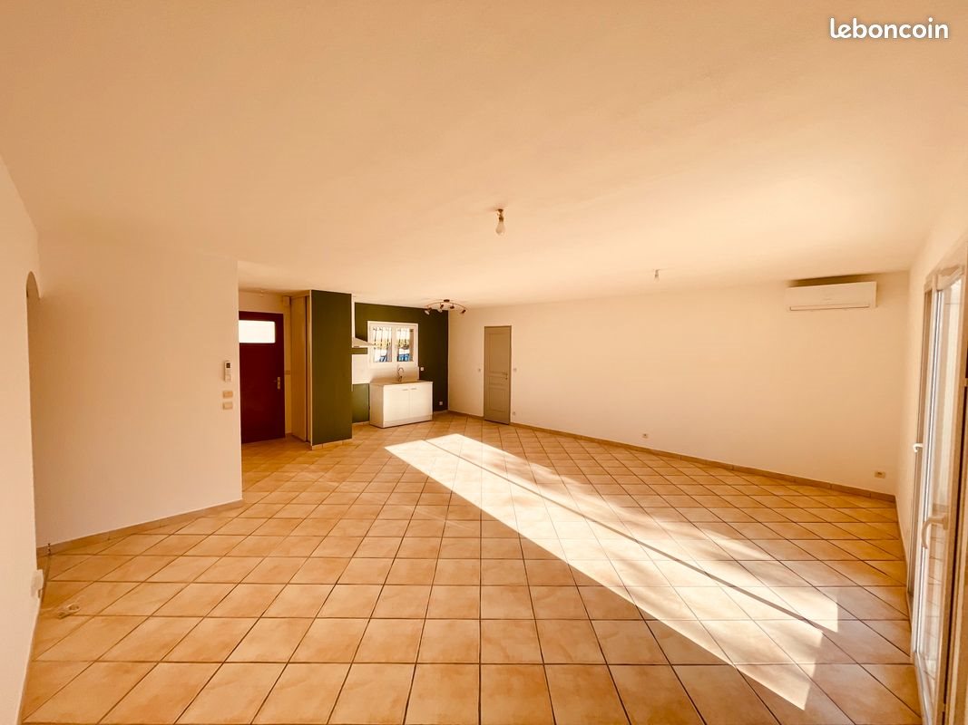 Maison à louer, 92m², Bédarieux