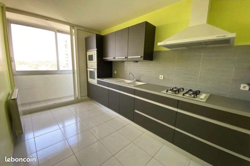 Appartement à louer, 95m², Nîmes