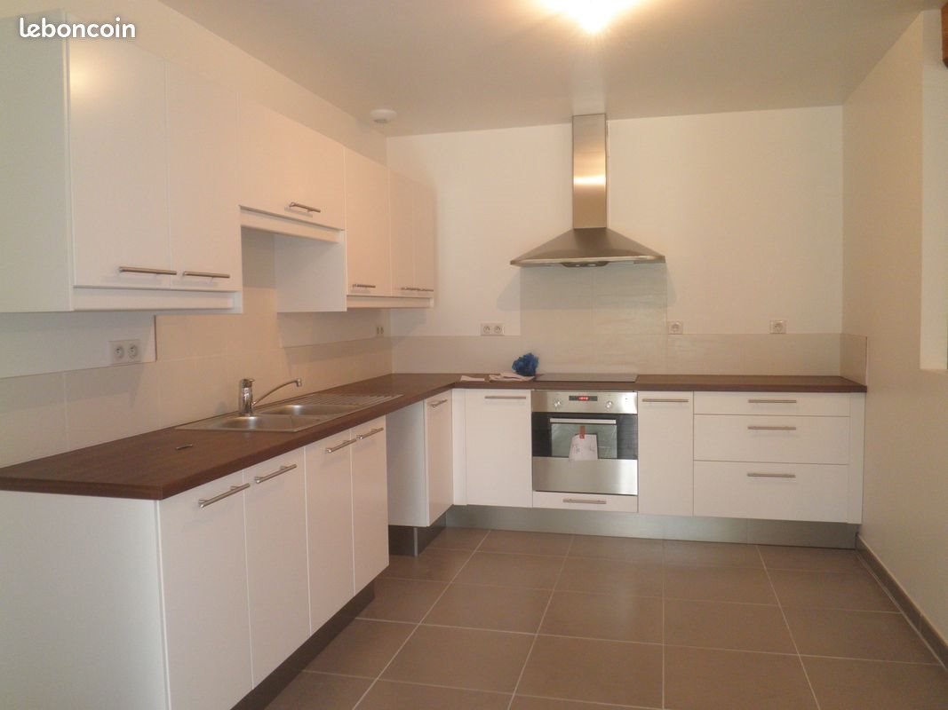 Maison à louer, 119m², Blaru