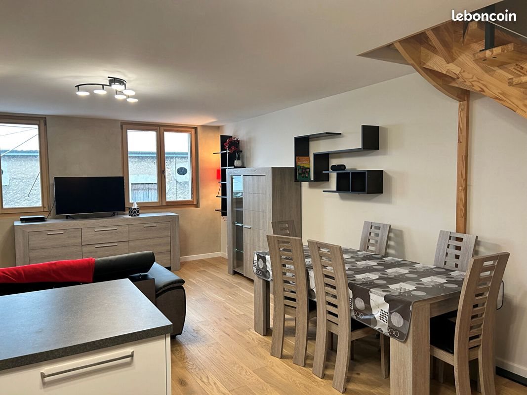Appartement à louer, 59m², Péron