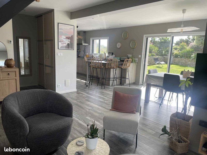 Maison à louer, 110m², Perros-Guirec