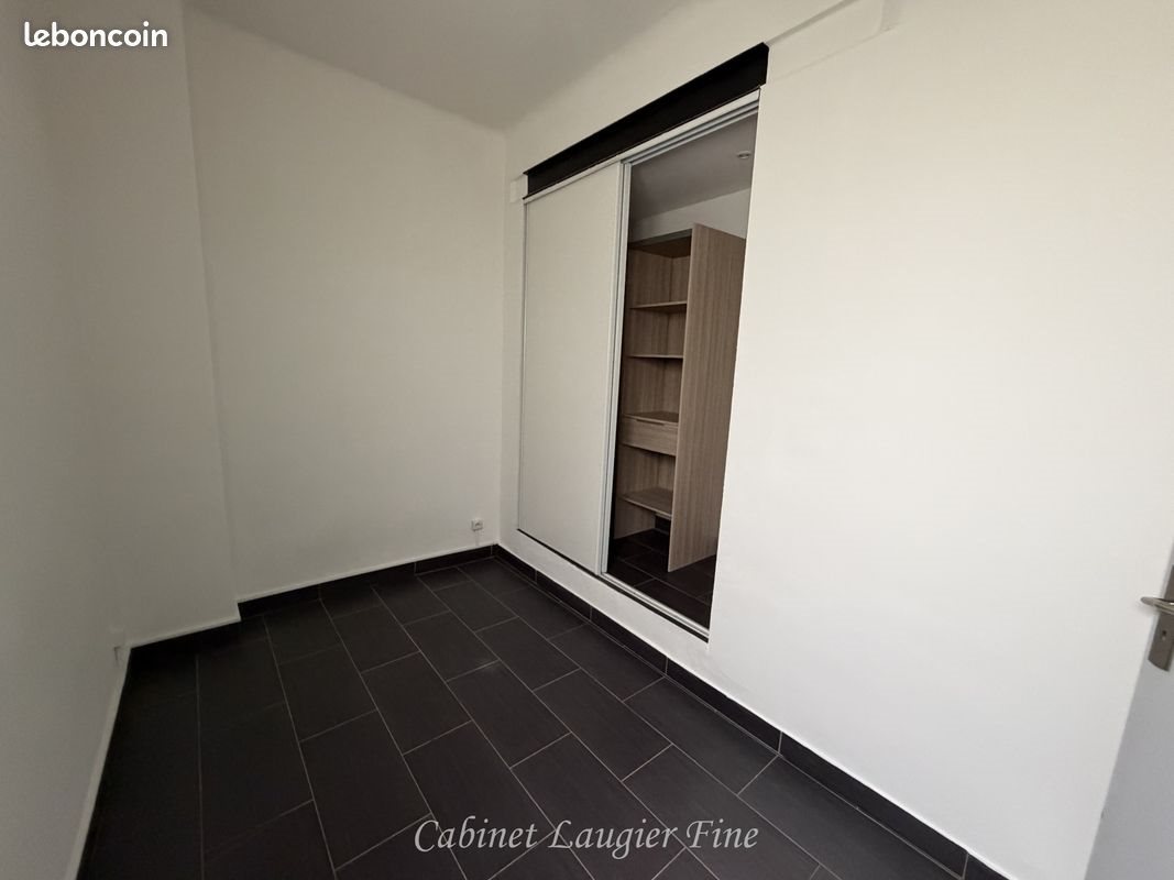 Appartement à louer, 57m², Marseille 1er