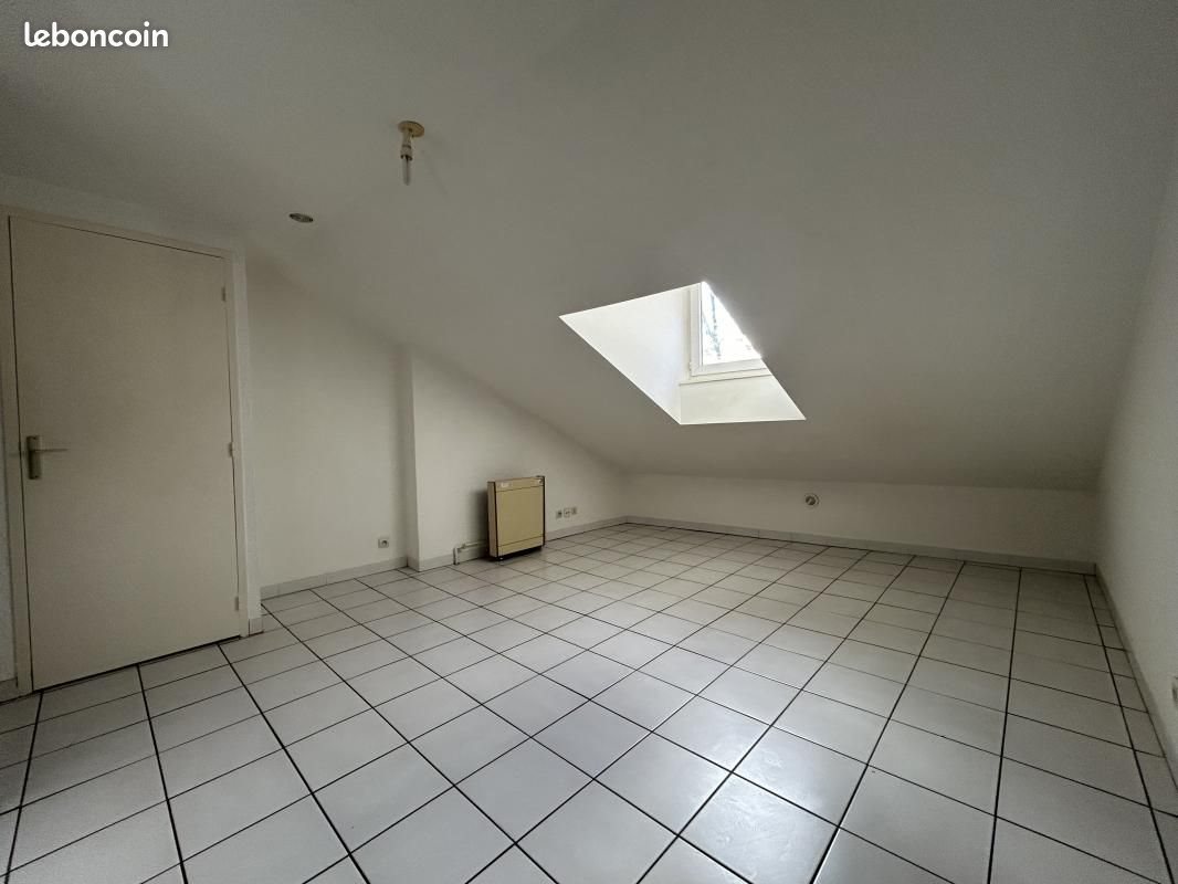 Appartement à louer, 20m², Saint-Etienne