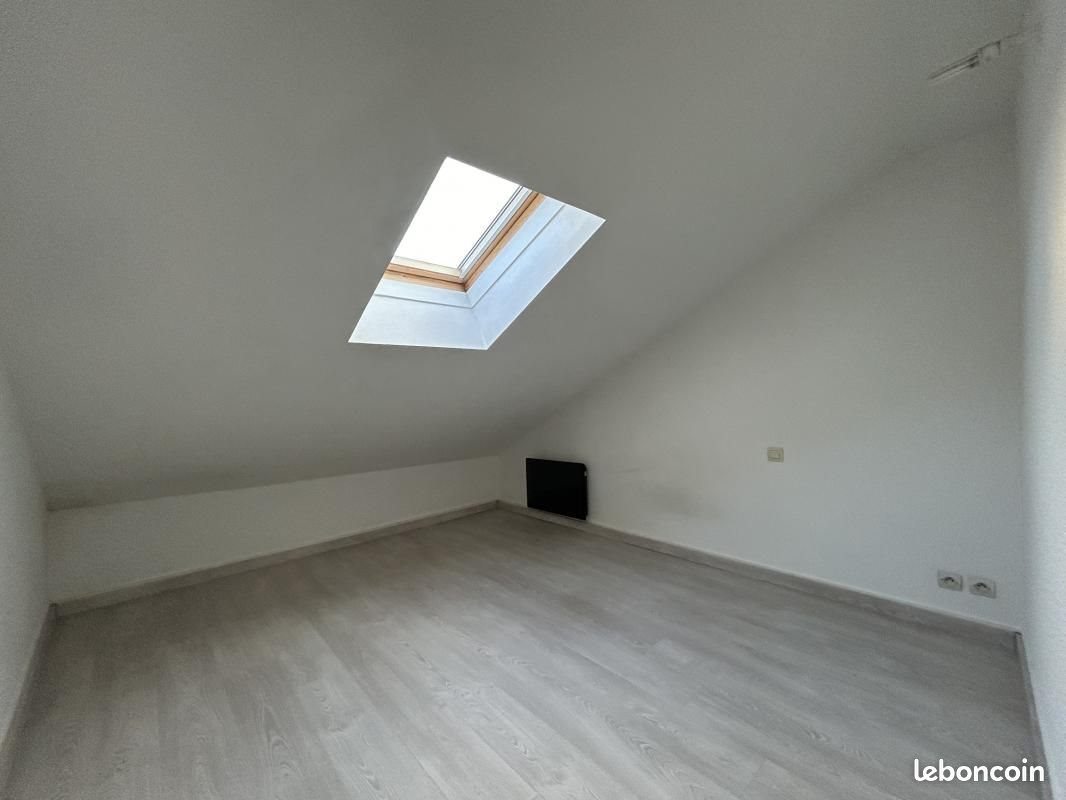 Appartement à louer, 20m², Saint-Etienne