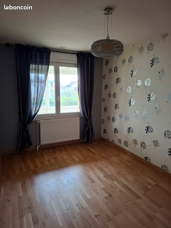 Maison à louer, 150m², Thaon-les-Vosges