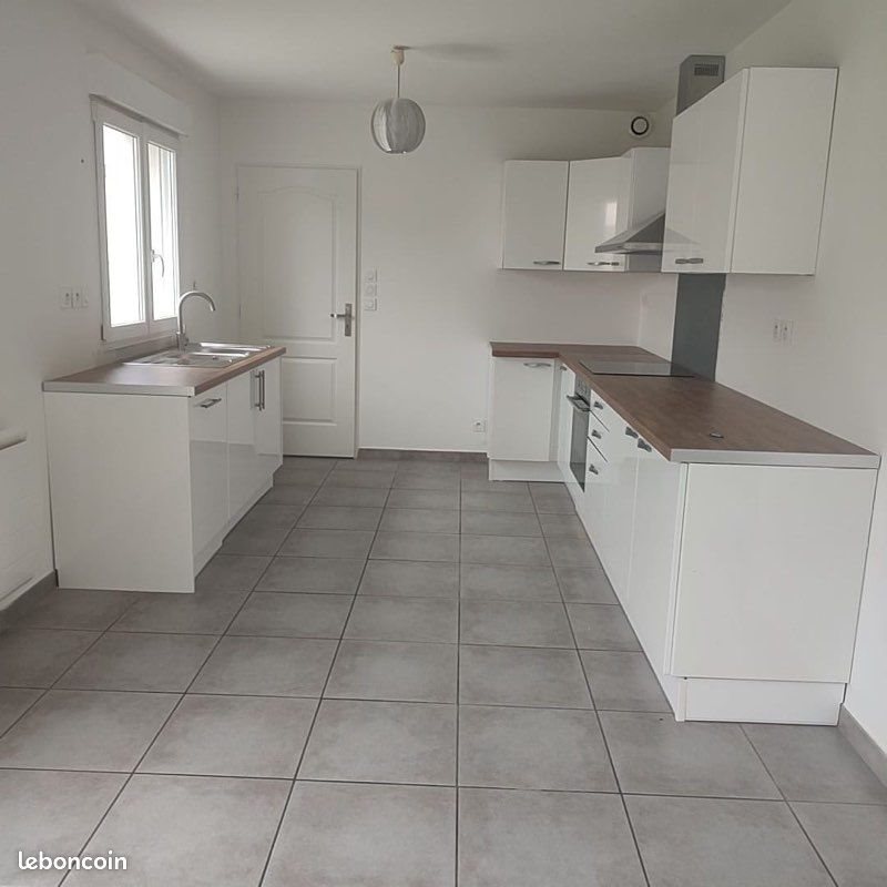 Maison à louer, 128m², Chevigny-Saint-Sauveur