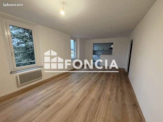 Appartement à louer, 98m², Rustiques