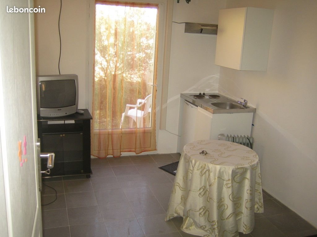 Appartement à louer, 19m², Vergèze
