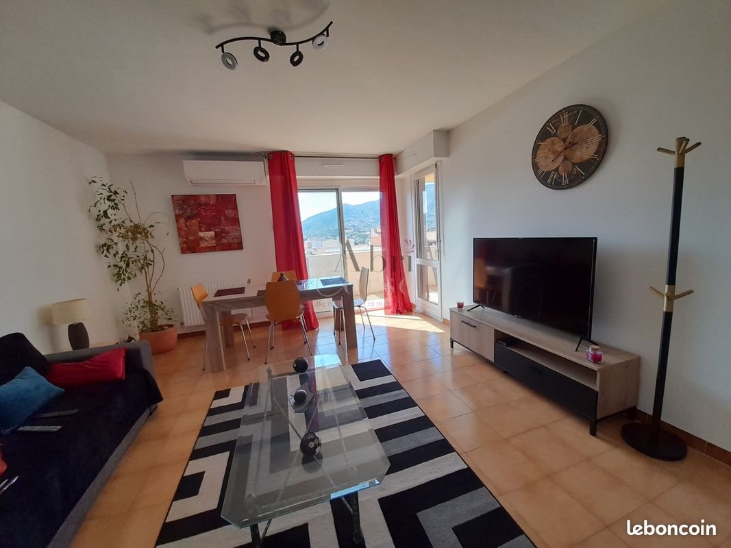 Appartement à louer, 52m², Ajaccio